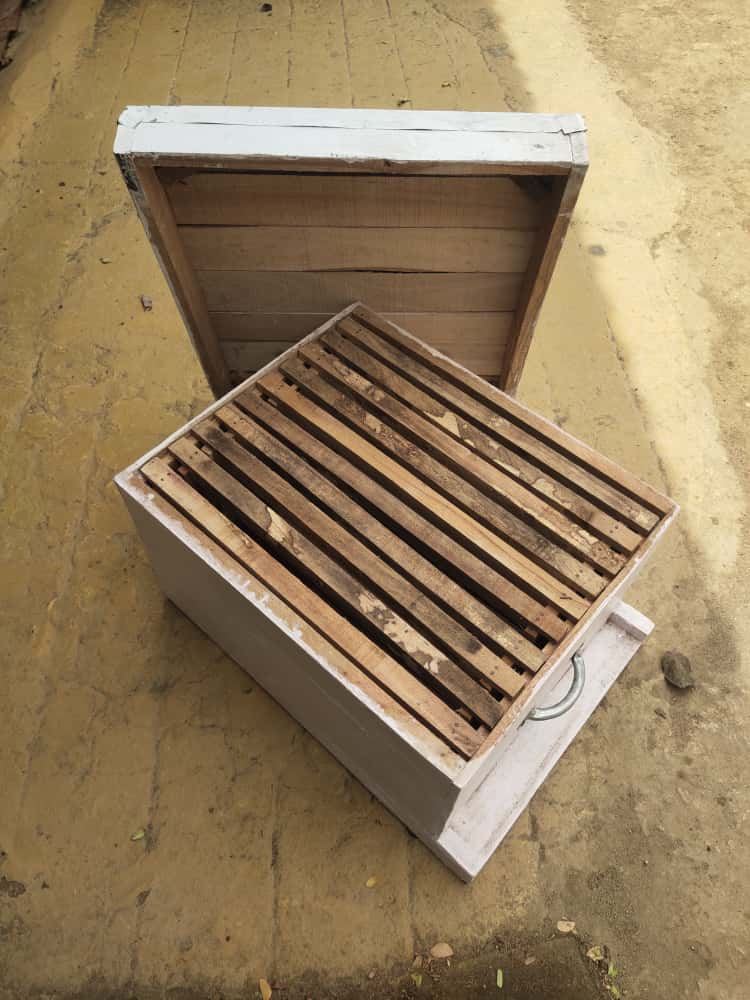 Italian Bee Box